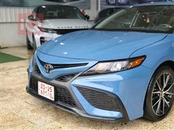 تۆیۆتا کامری